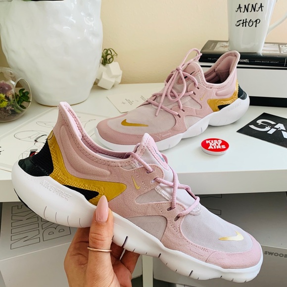 Nike Shoes - NWT Nike Free RN 5.0
